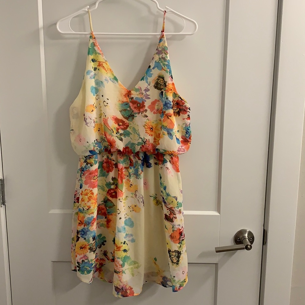 Floral Dress Size Large, Final Touch
